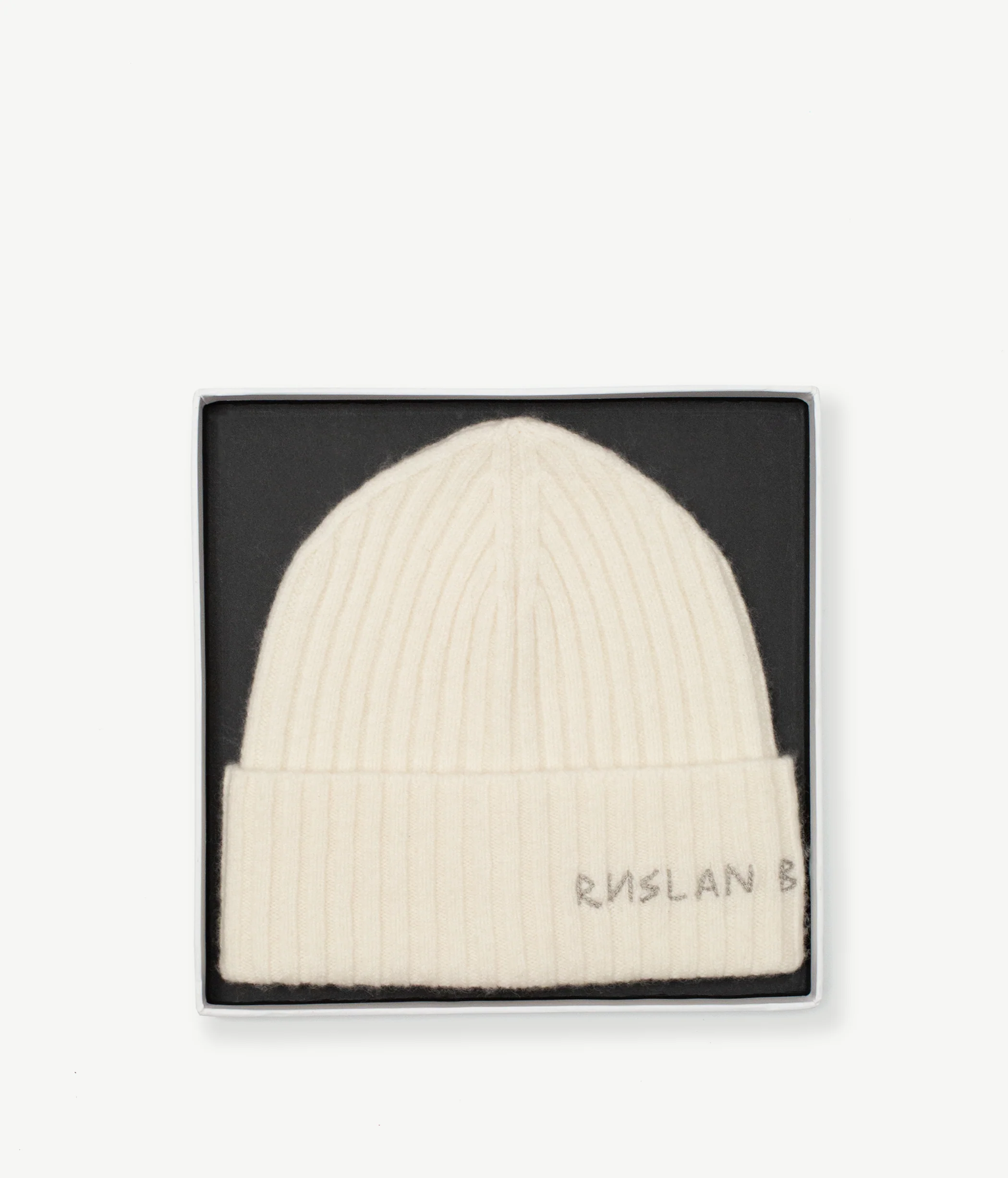Cashmere Beanie - Image 4