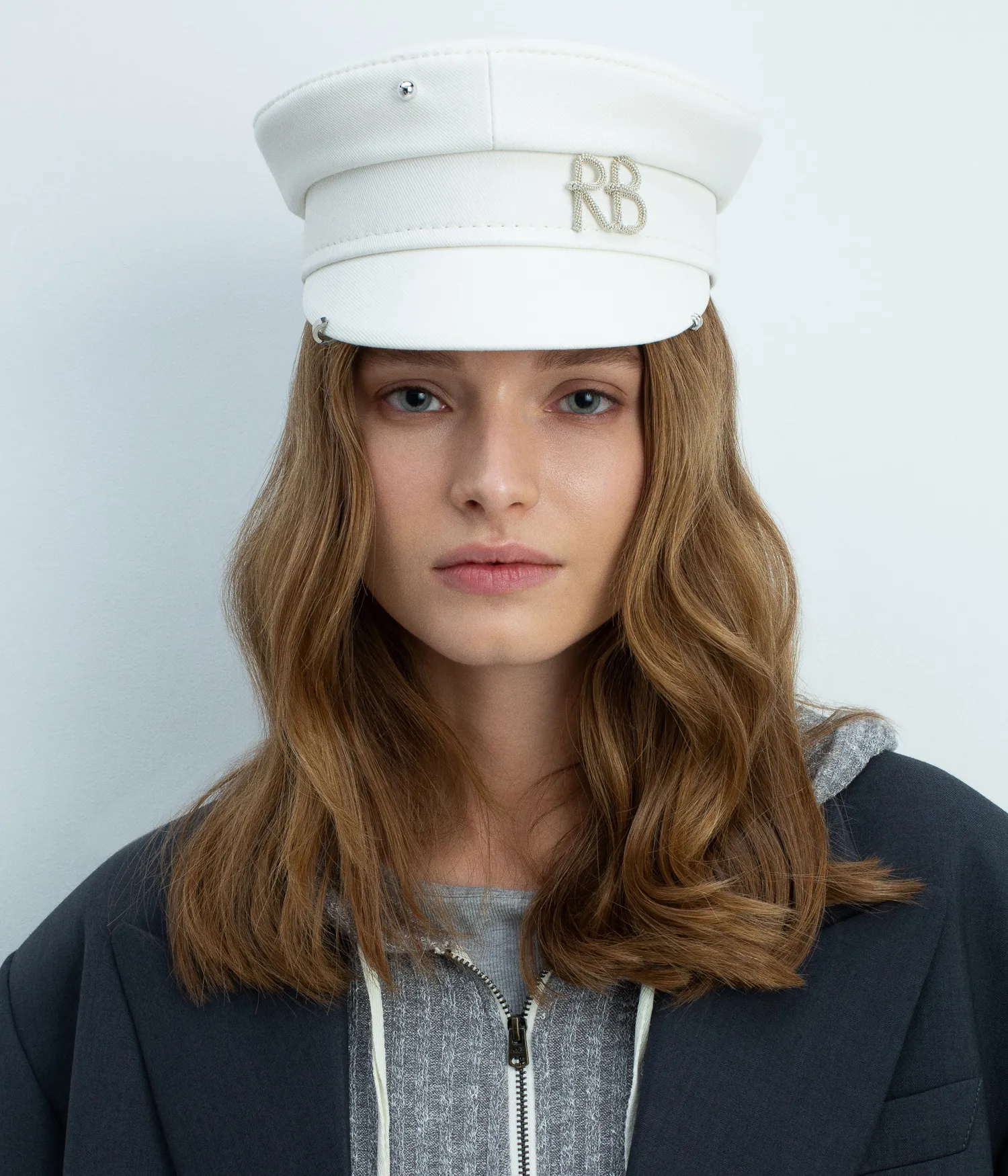 Pierced Logo-plaque Baker Boy Cap - Image 3