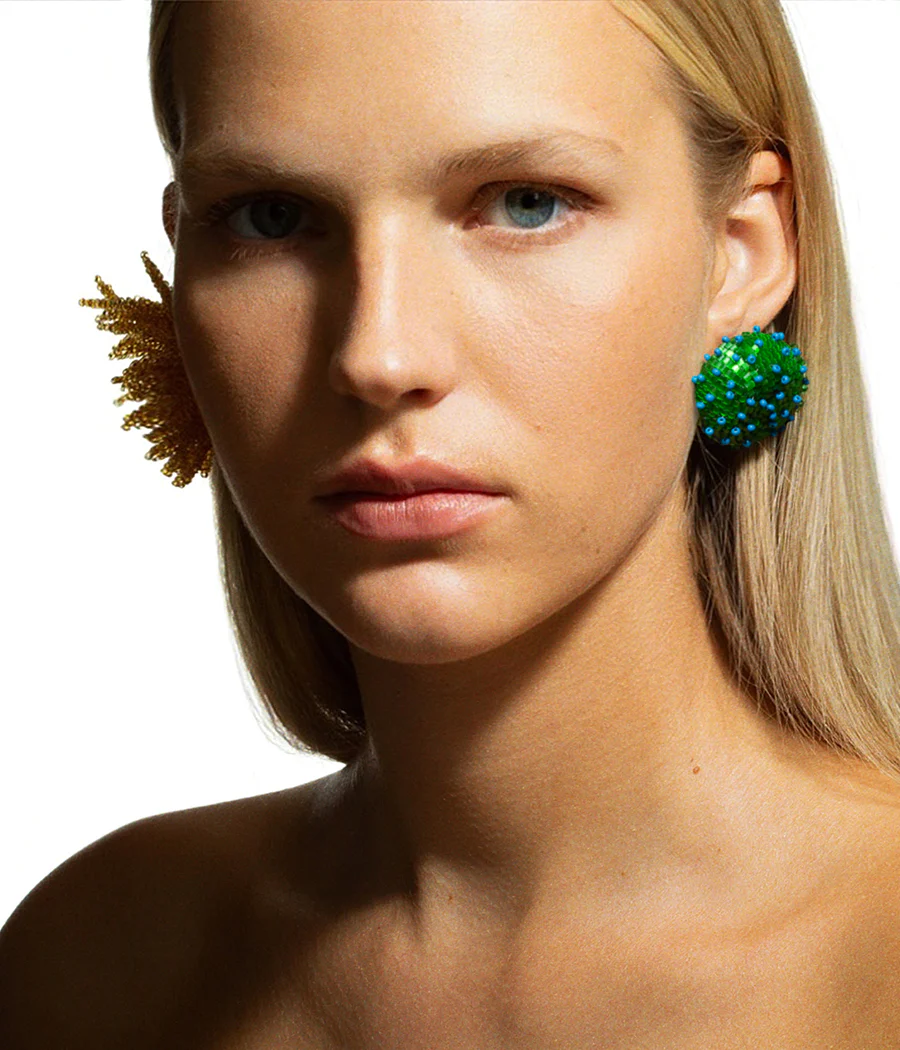 SKARBY Green and Gold Beaded Earrings - Image 4