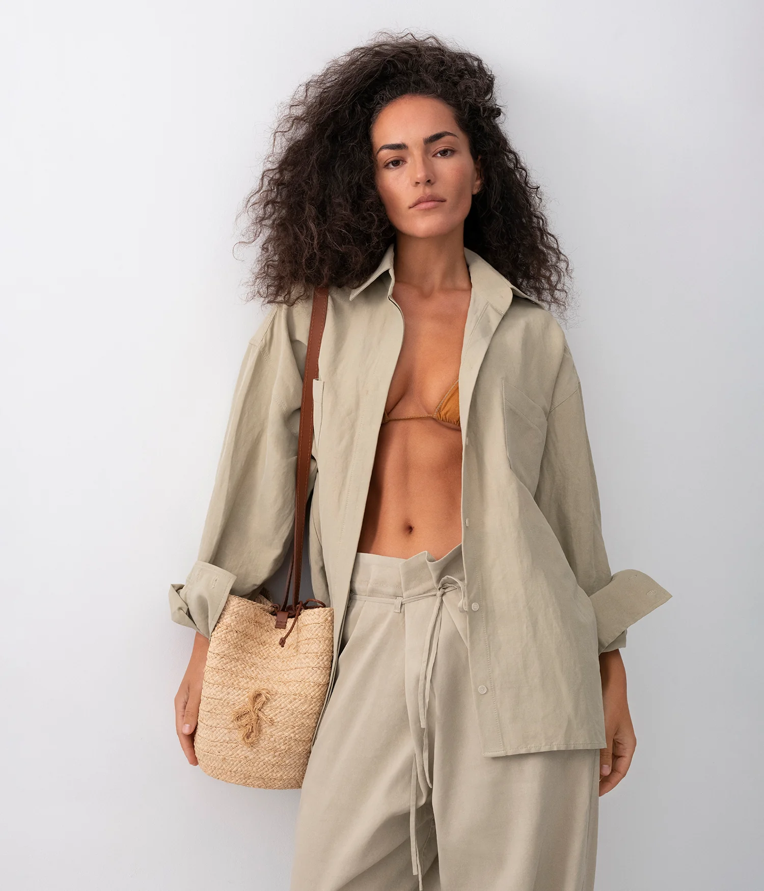 Straw Pouch Bag - Image 2